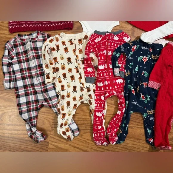 Old Navy Carter's Christmas Dress Reindeer Santa Snowman Bears Footie Pjs - Picture 8 of 8